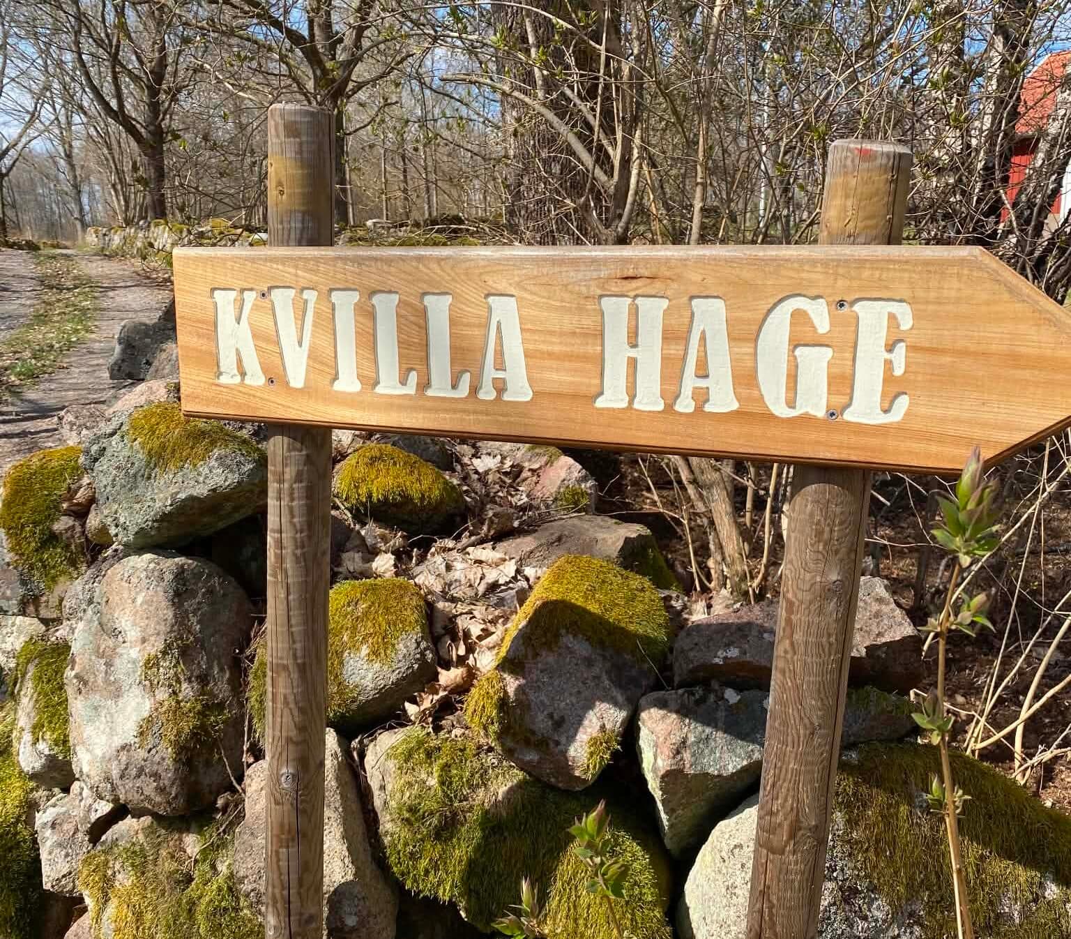 Kvilla hage skylt